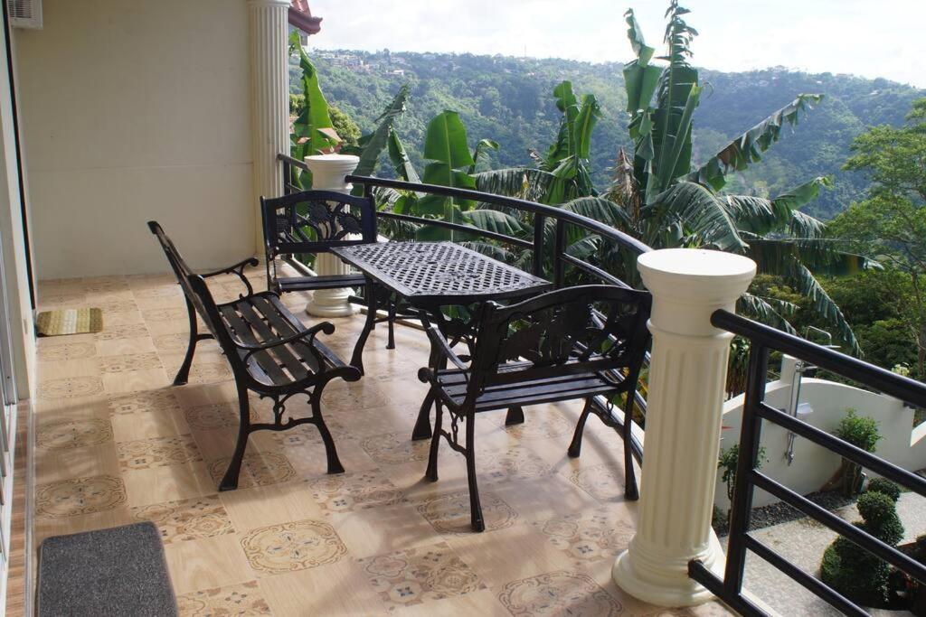 Avana Hills Tagaytay Villa Tagaytay City Esterno foto