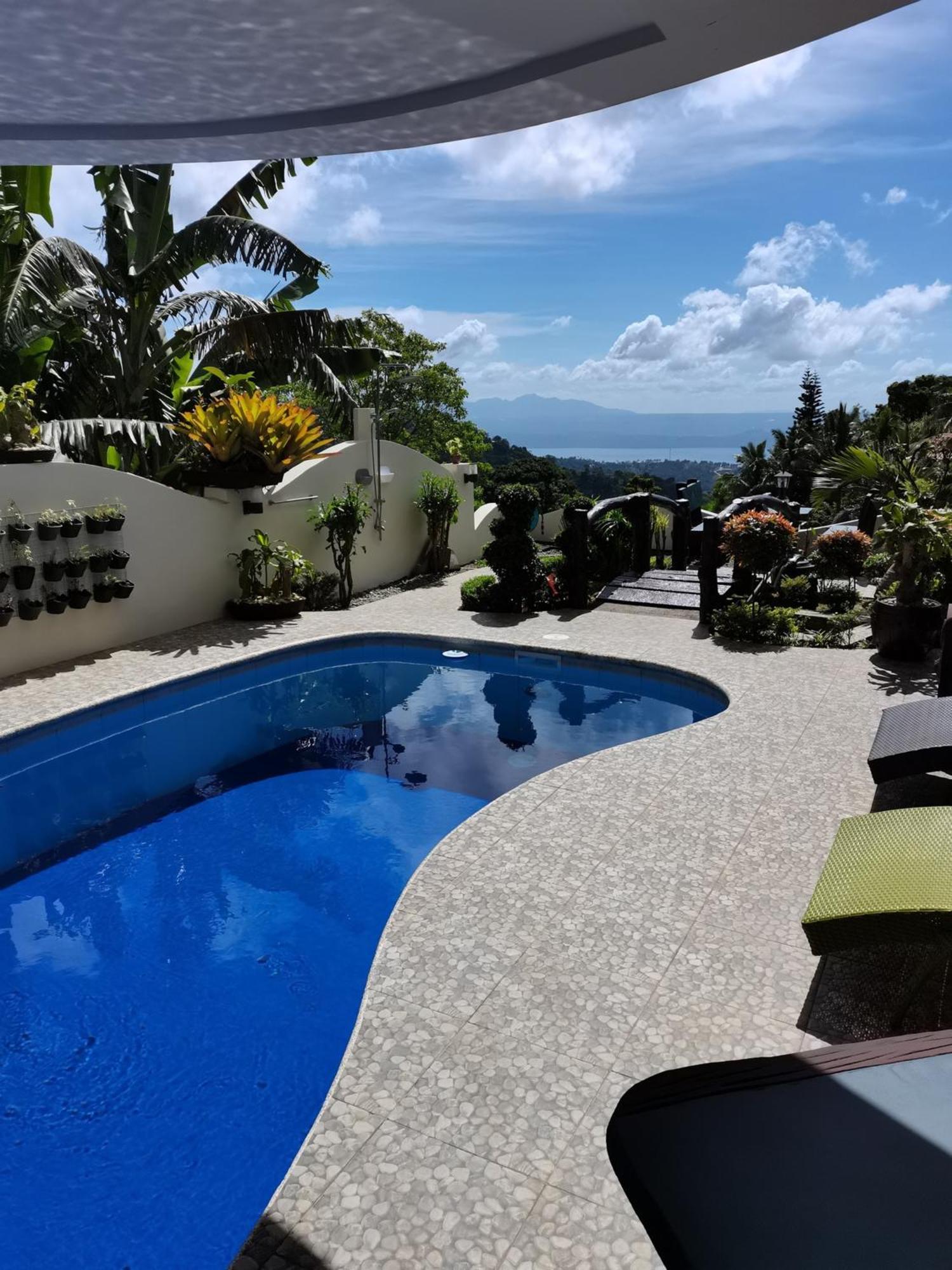 Avana Hills Tagaytay Villa Tagaytay City Esterno foto